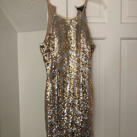 Dress - Picture 1 of 2